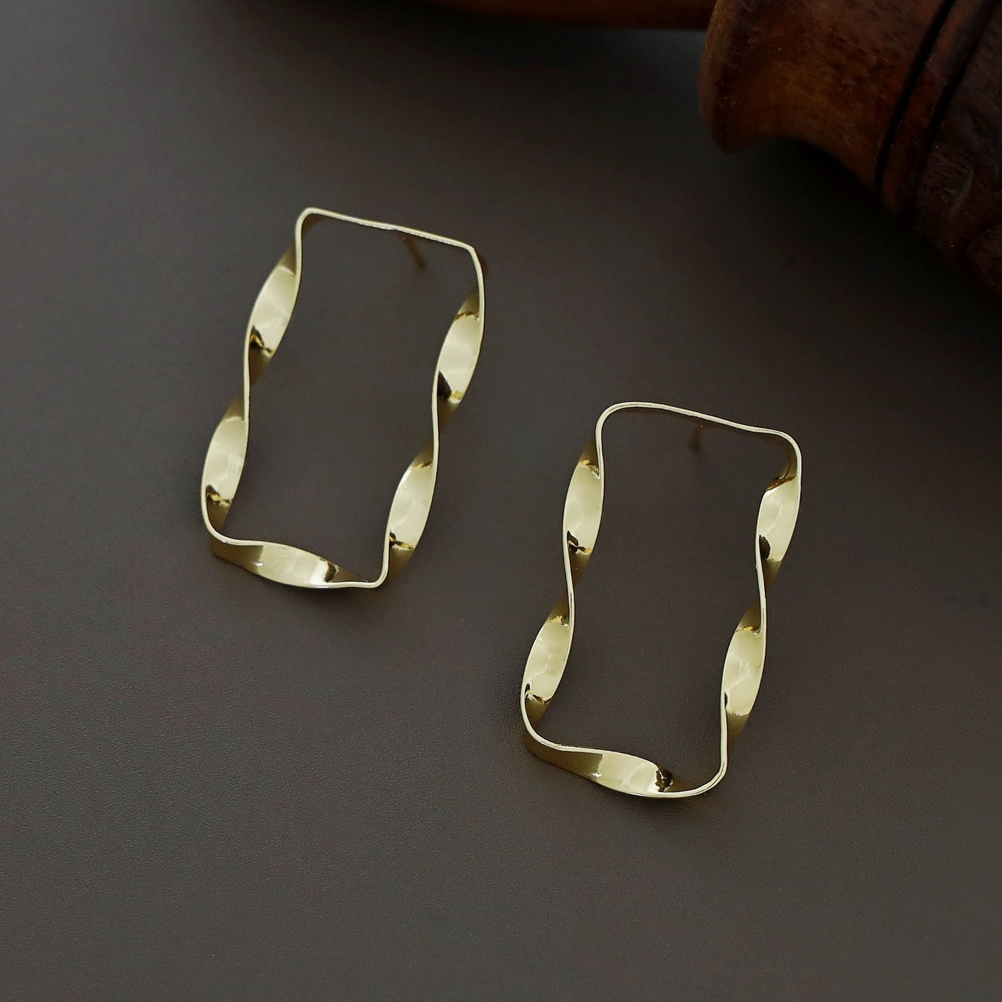 Golden Twisted Rectangle Earring